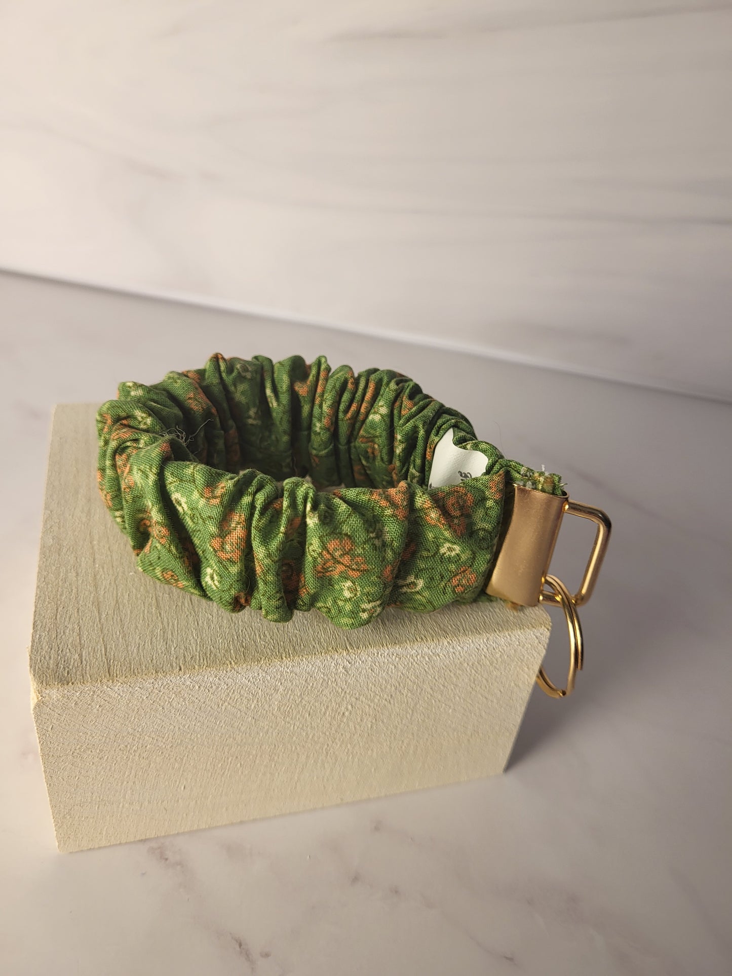 Handmade Scrunchie Wristlet Keychain ~ Everyday Designs